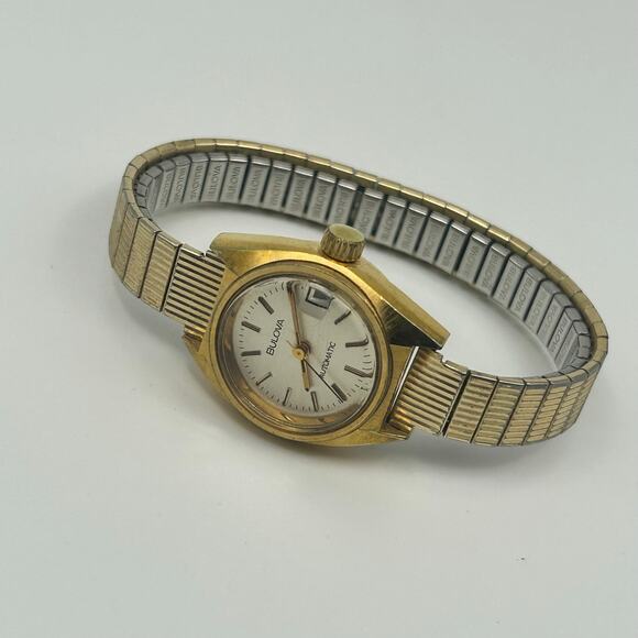 Vintage BULOVA Gold Tone Swiss Mov't Women’s Automatic Watch – 22mm - Picture 4 of 8